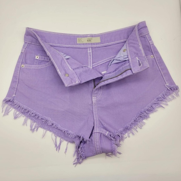 Shreded Top Shop Dolphin Cut Lilac Light Purple Topshop Shorts Size 4 - Picture 2 of 3